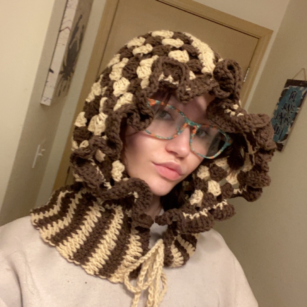 Balaclava/Hooded scarf